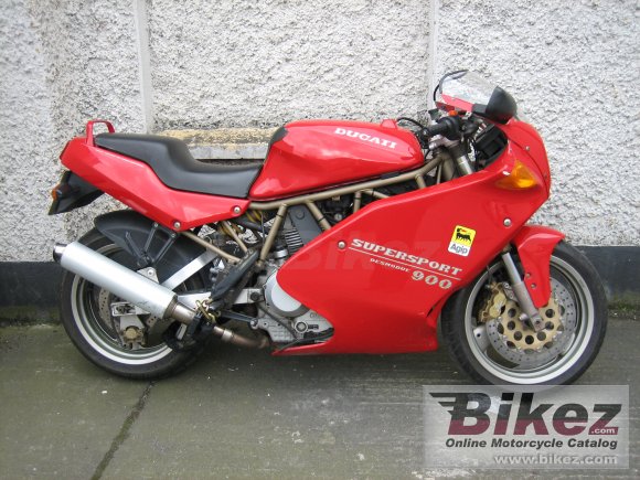 1997 Ducati 900 SS photo